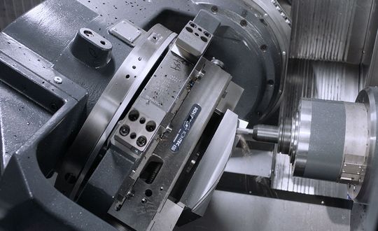 5-axis-machining on the HF series