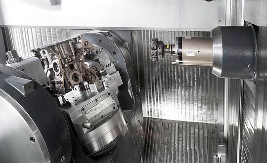 Lavorazione a 4/5 assi su HELLER MC 20 Lavorazione a 4/5 assi su HELLER MC 20